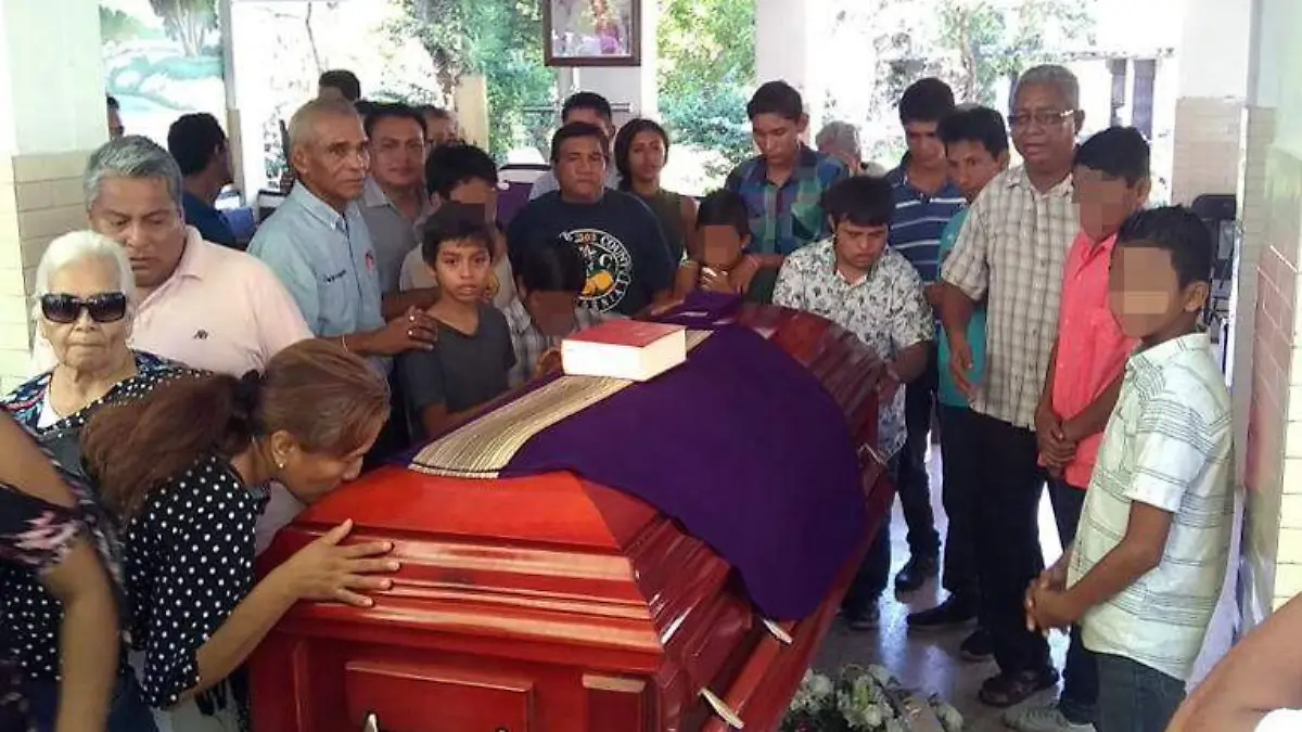Despiden a Sacerdote Acapulco