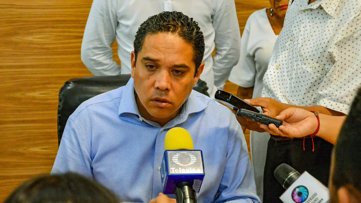 Acapulco - alcalde pide no engañar con formulas magicas