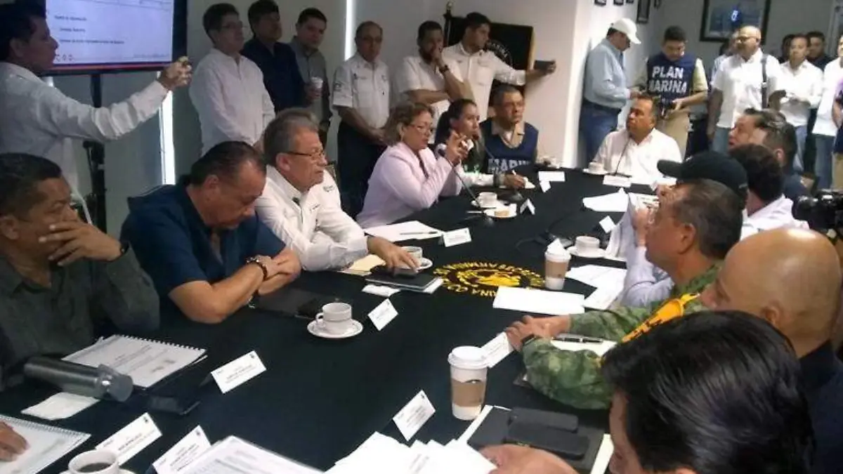 Astudillo reunión gabinete