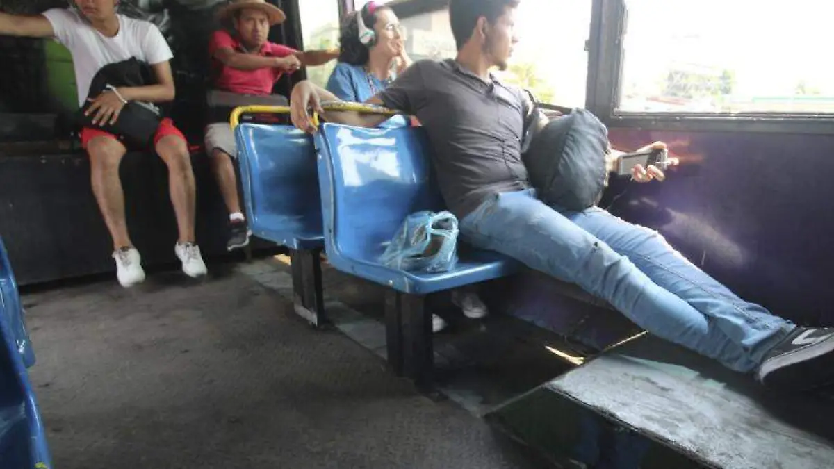 Acapulco camiones en mal estado