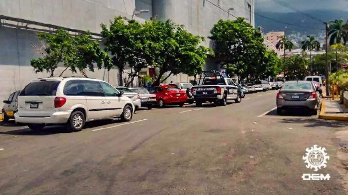 Acapulco - robo en costera 125