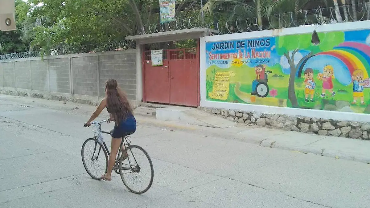 ESCUELAS