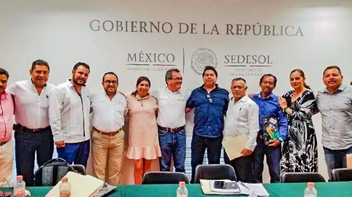 Acapulco - Autorizan a migrantes 135 obras del Programa 3x1