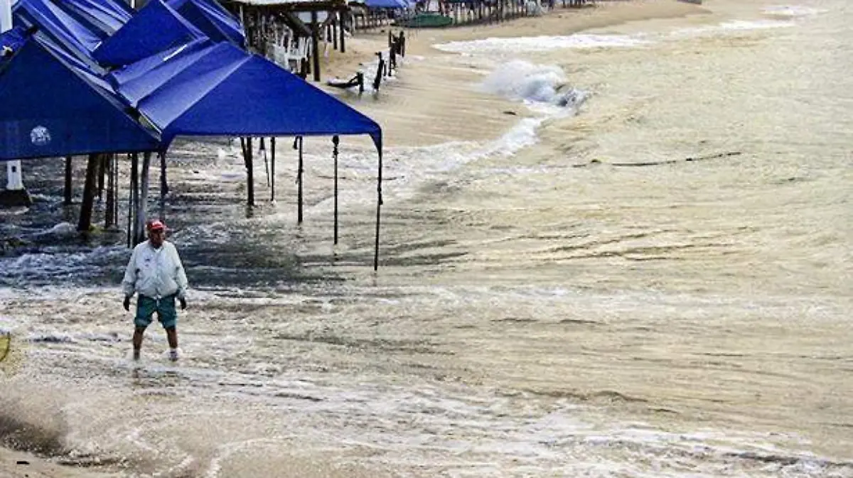 Mar de fondo afecta a restaurantes