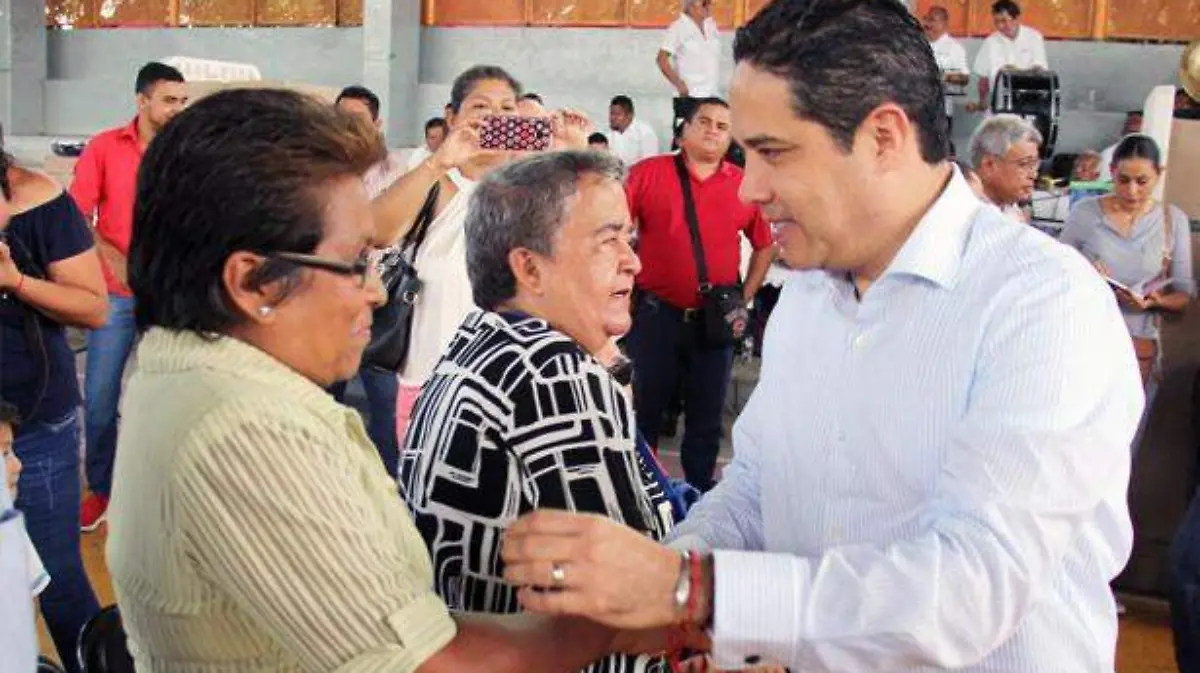 Acapulco - Evodio asegura que entregará obras en tiempo y forma
