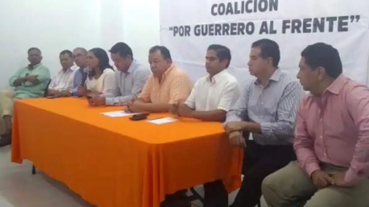 Acapulco - Jacko reconoce triunfo de Adela