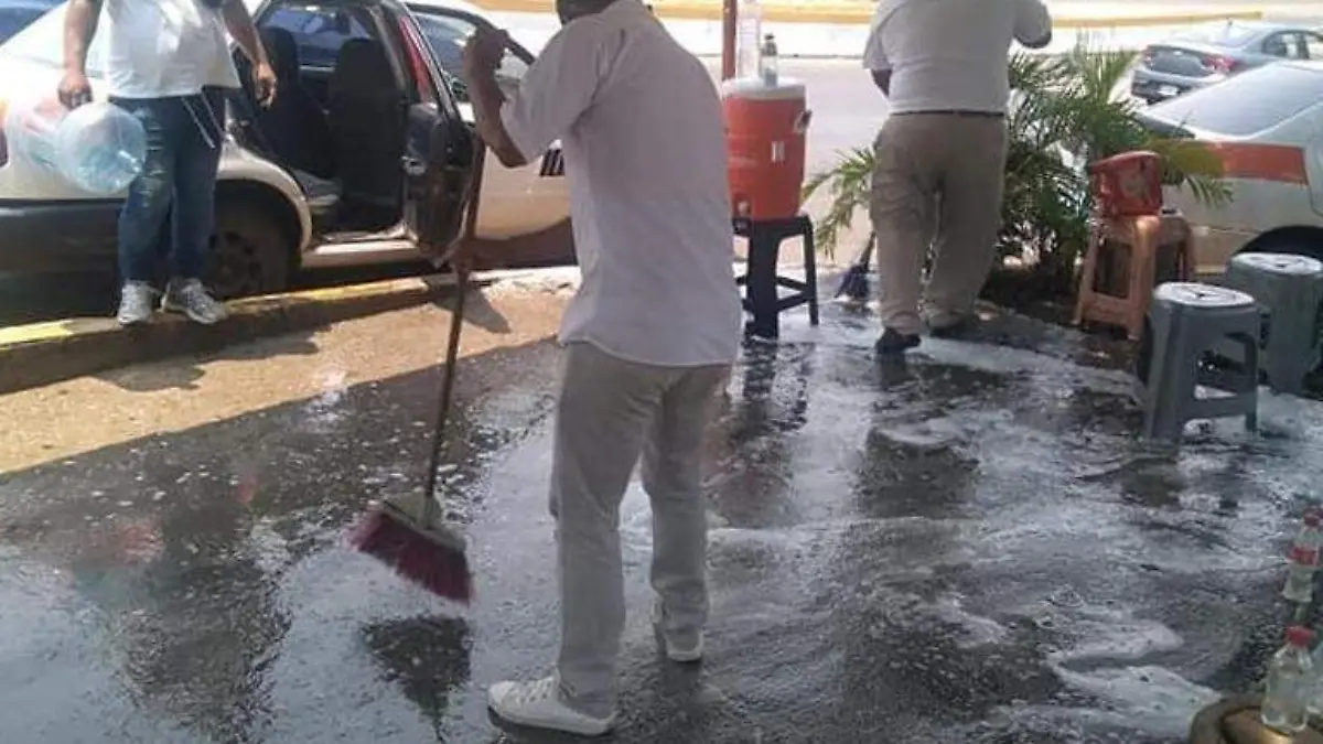 Acapulco sanitización taxis