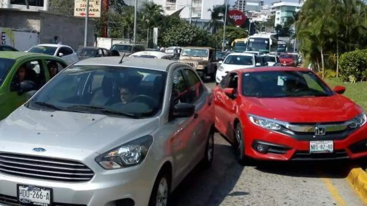 acapulco accidente en la costera