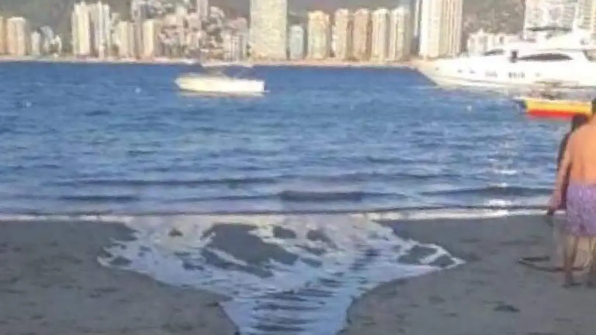 DEscarga aguas negras acapulco