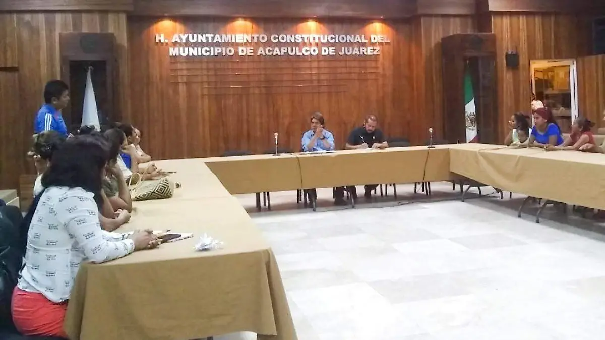 reunion comerciantes