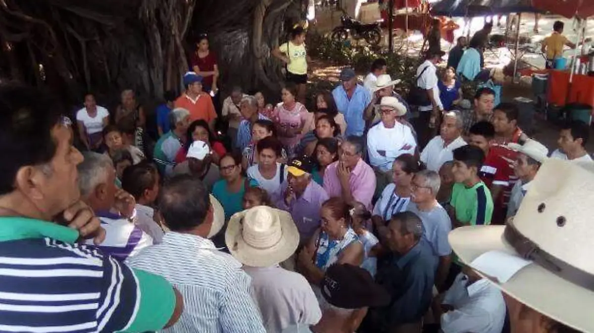 Acapulco - braceros deberán cobrar un pago de apoyo social