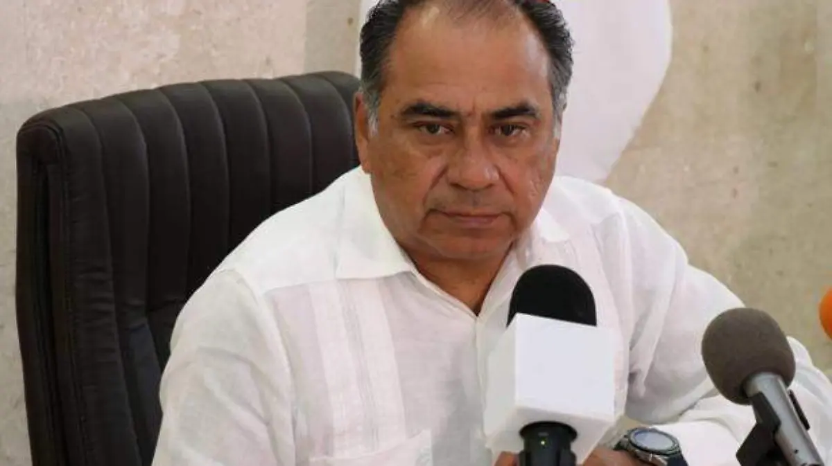 ACapulco entrevista con Astudillo