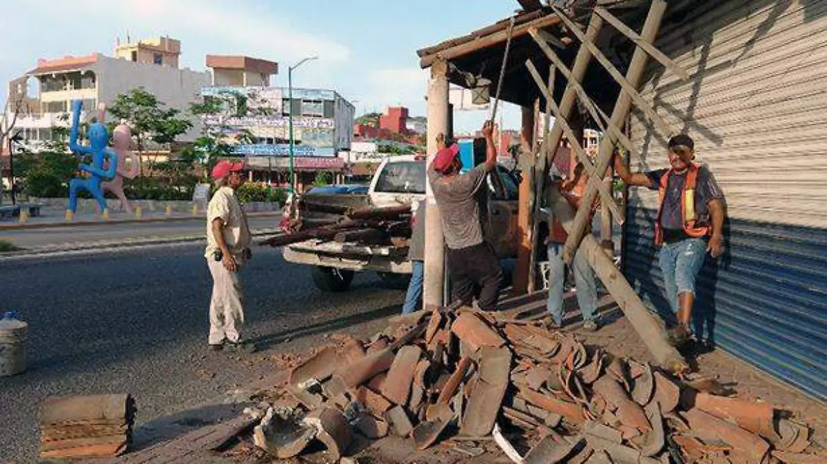 difícil cambiar todos los tejabanes de zihuatanejo