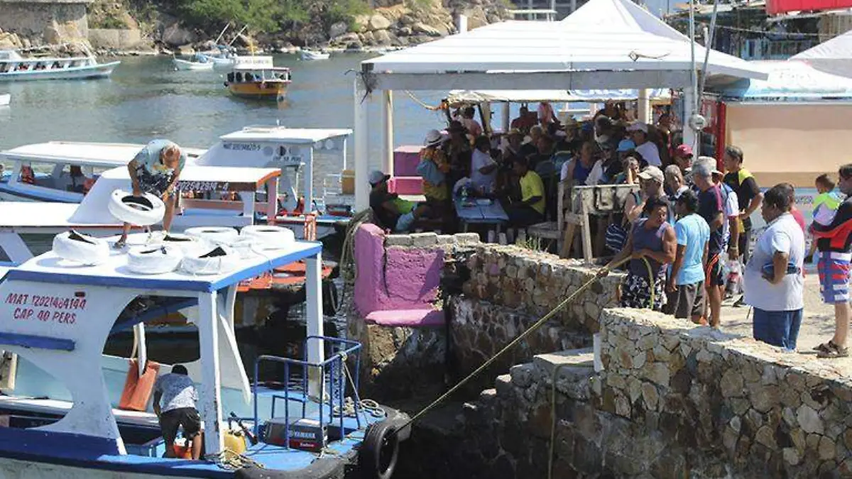 Turismo Caleta de Acapulco