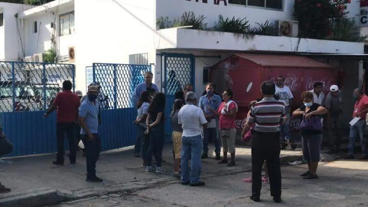 Protesta oficinas de CAPAMA