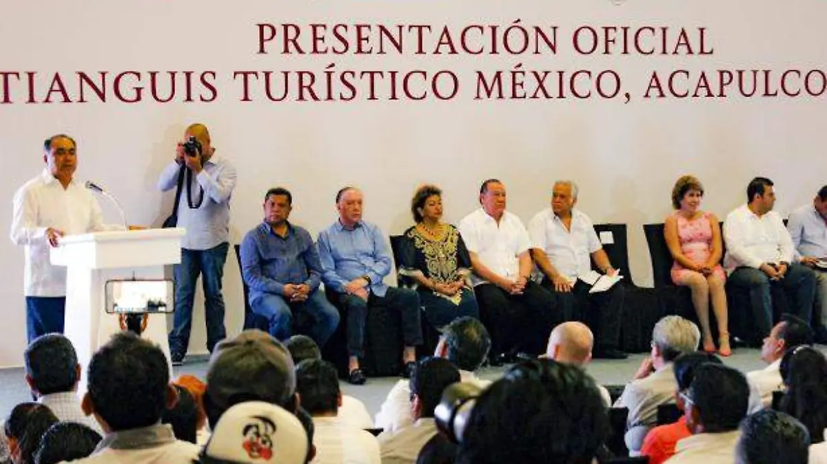 Acapulco - astudillo anuncia programa de mejoramiento de imagen urbana