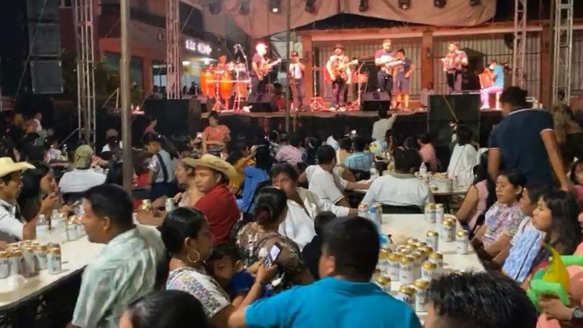 Covid-Xochistlahuaca-Alcalde-Fiesta-Patronal