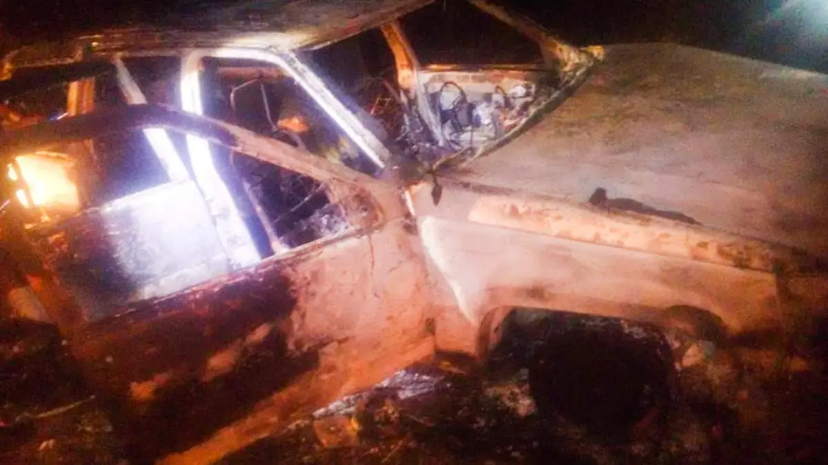 auto incendiado chilpo