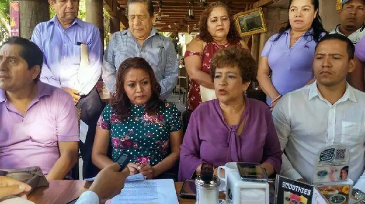 Acapulco - Trabajadores Ayuntamiento Acapulco denuncia