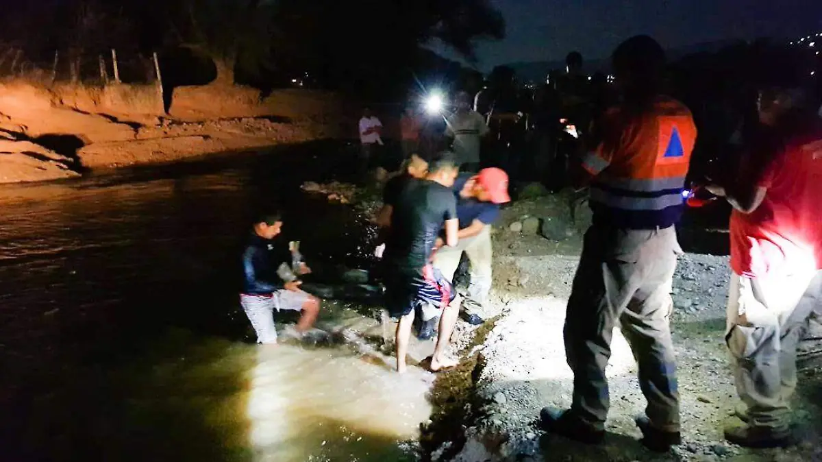 joven ahogado en río