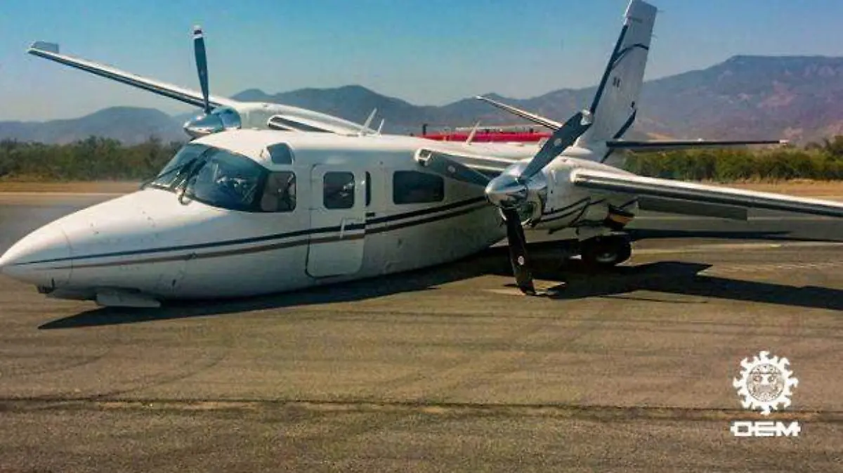 Guerrero - Avioneta aterriza de manera forzoza