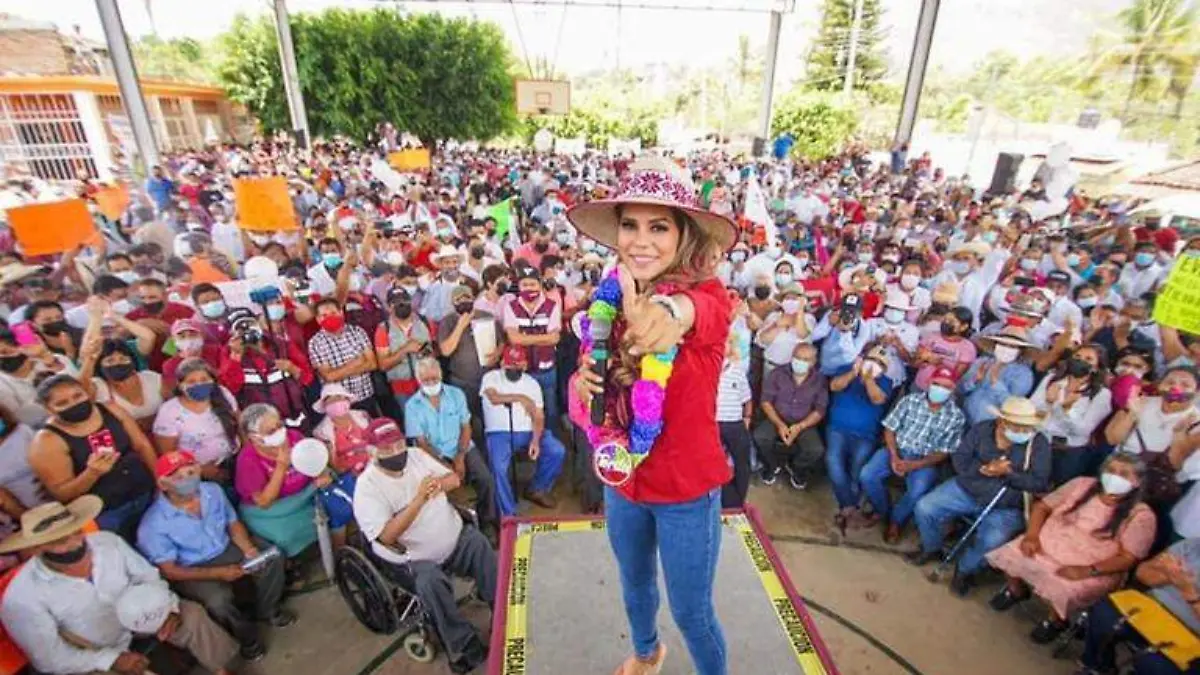 evelyn salgado
