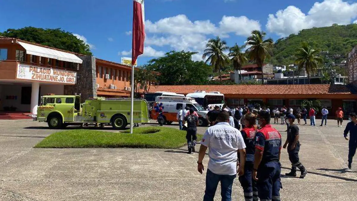 simulacro zihuatanejo