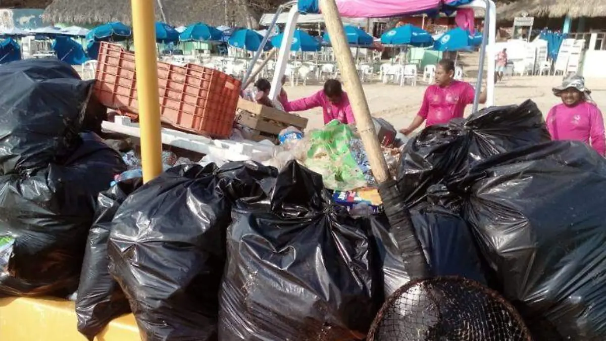 Basura zona turística Acapulco