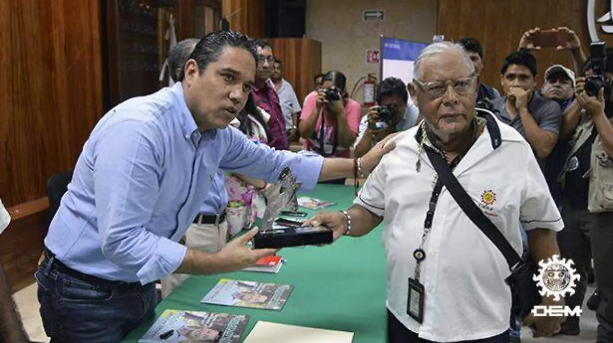 Acapulco - Reconocimiento a Benito Soria 