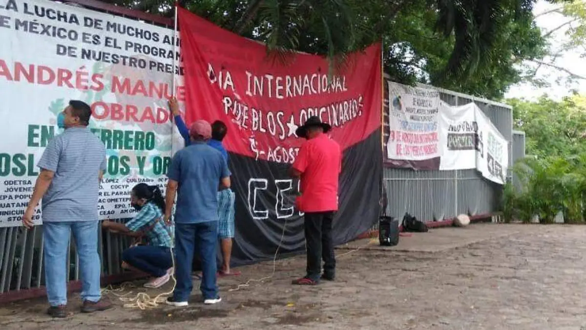 Acapulco protesta indígenas
