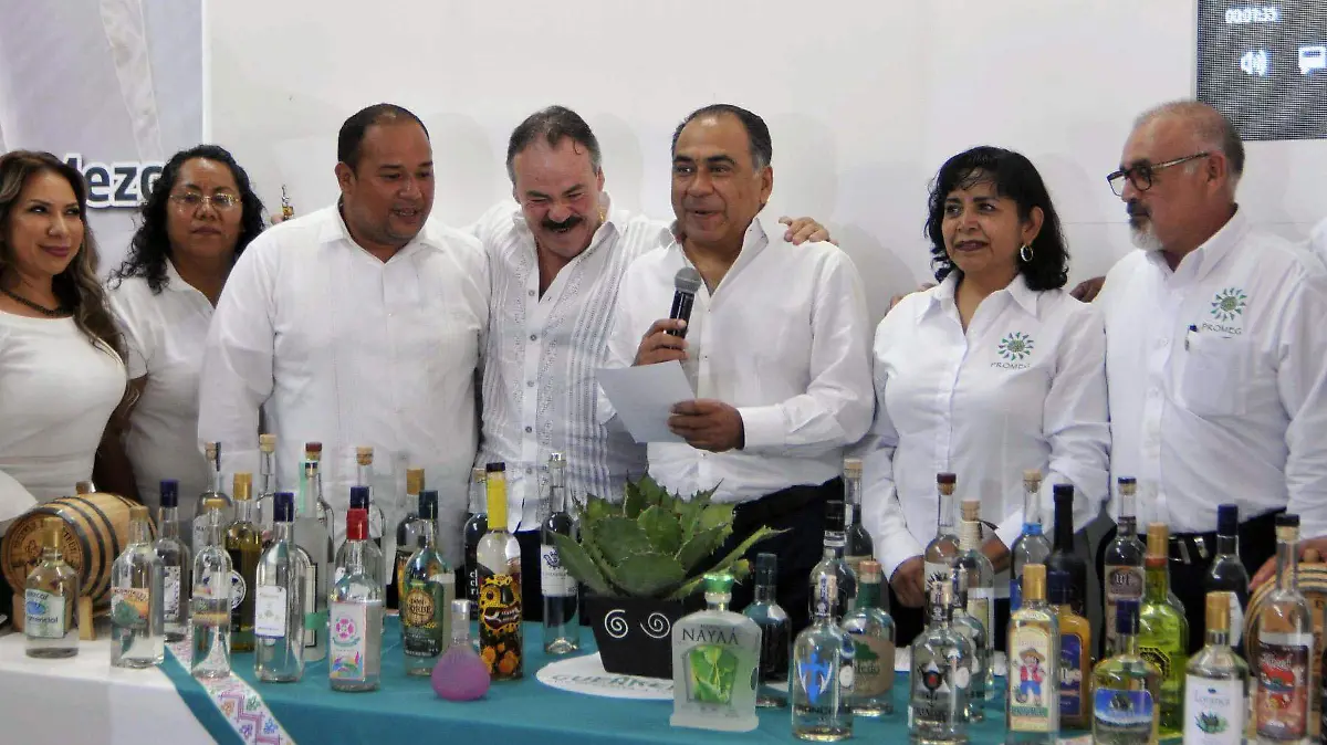 Astudillo_Mezcal1