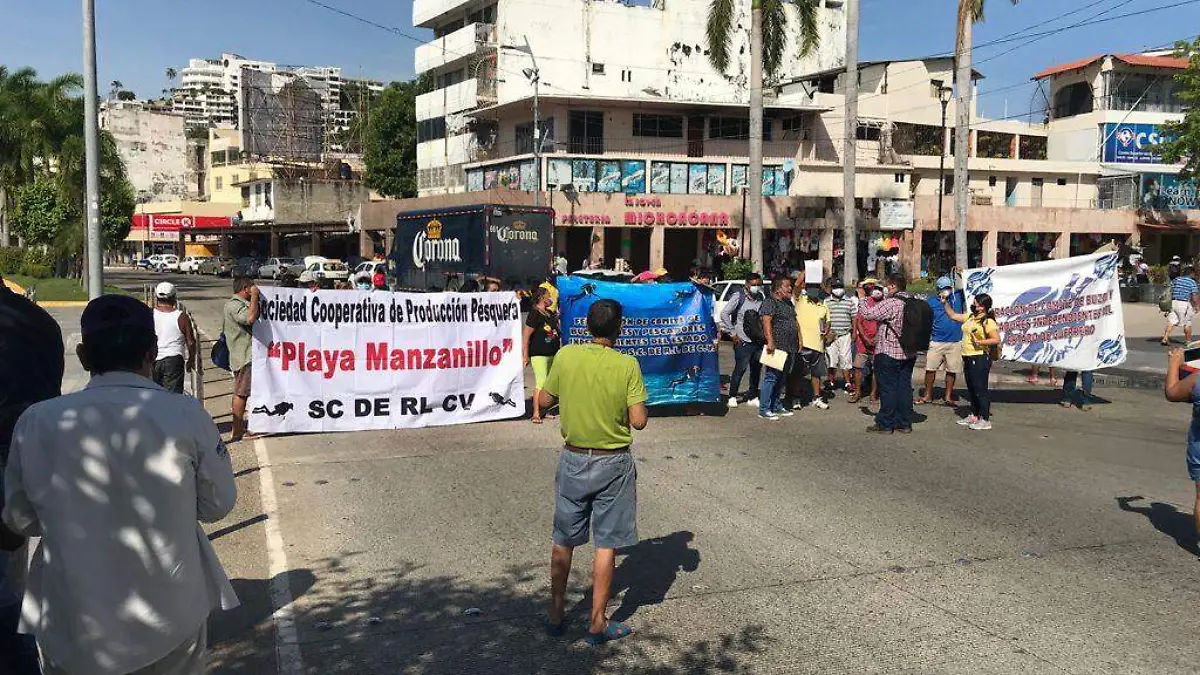 bloquean pescadores