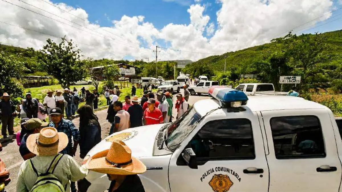 Acatempa bloqueo en Tixtla