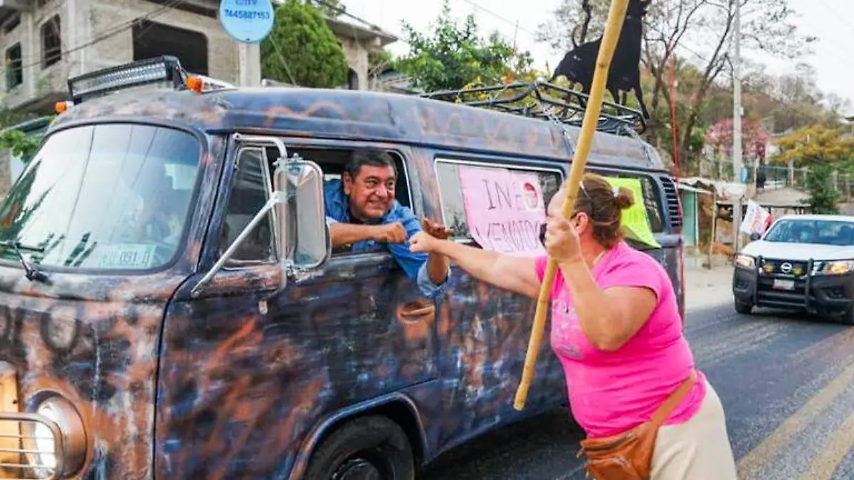 caravana felix iguala