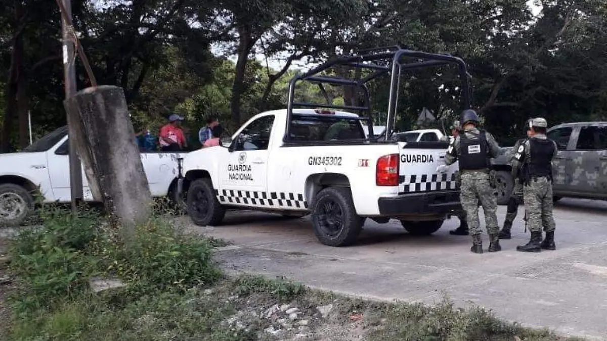 Militares retenidos