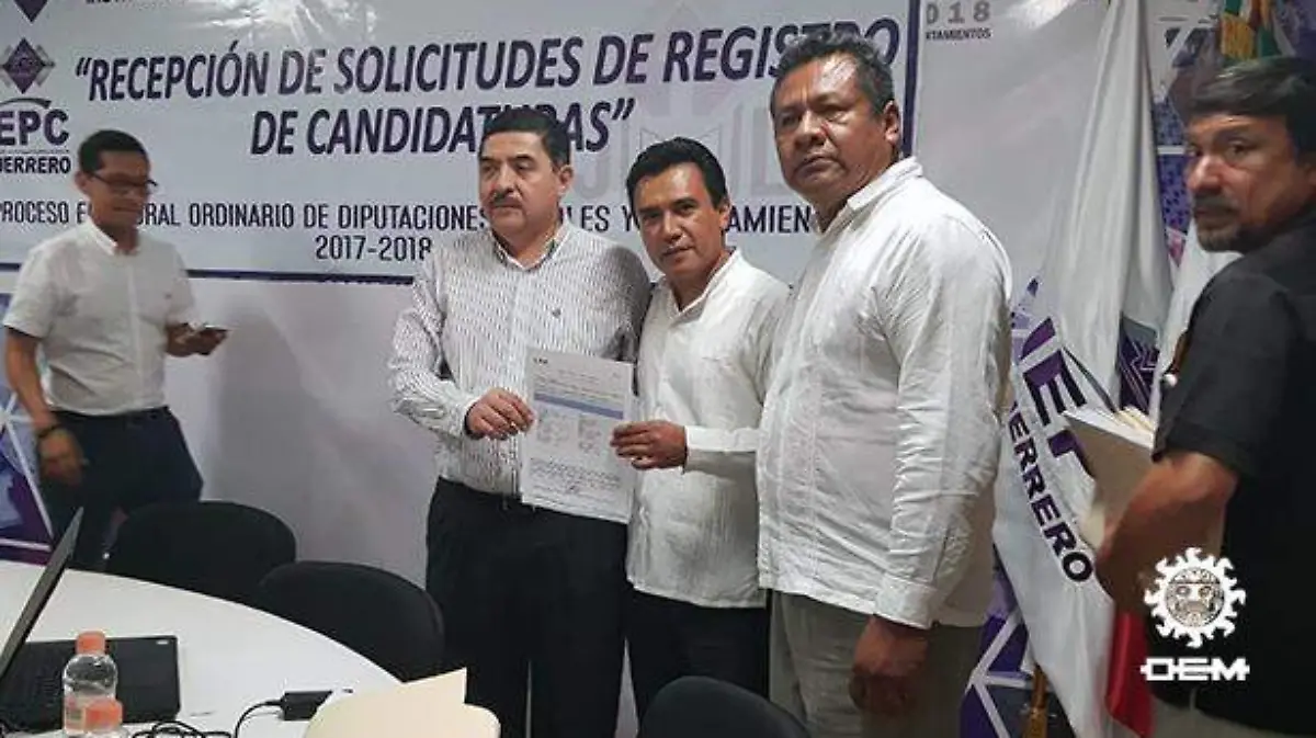 Acapulco - genaro vazques se registra para competir por la Alcaldía de Acapulco