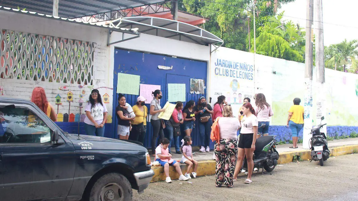 ESCUELA