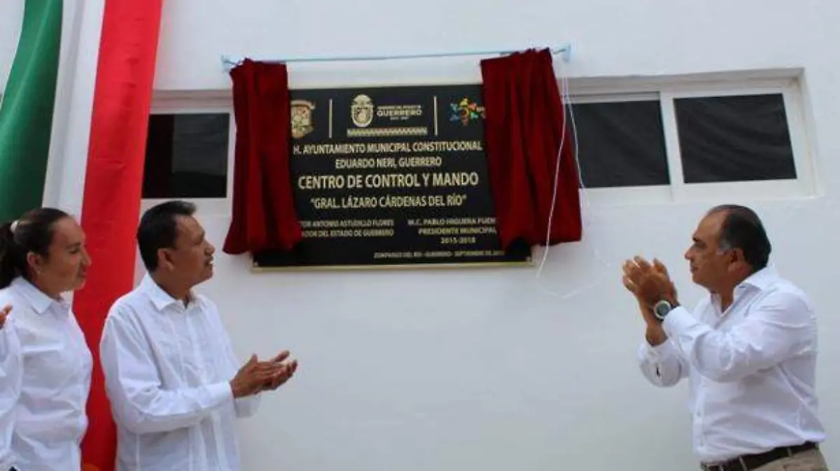 Guerrero - Inaugura HAF obras de seguridad en Zumpango