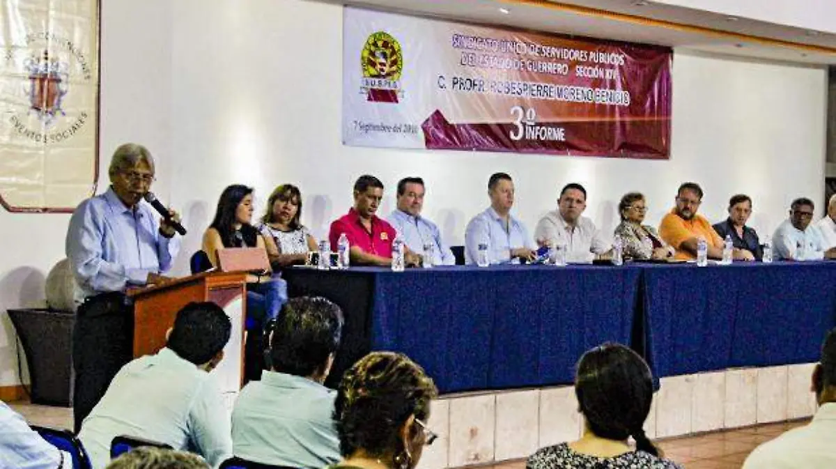 Acapulco - más de 50 maestros pararon labores por inseguridad