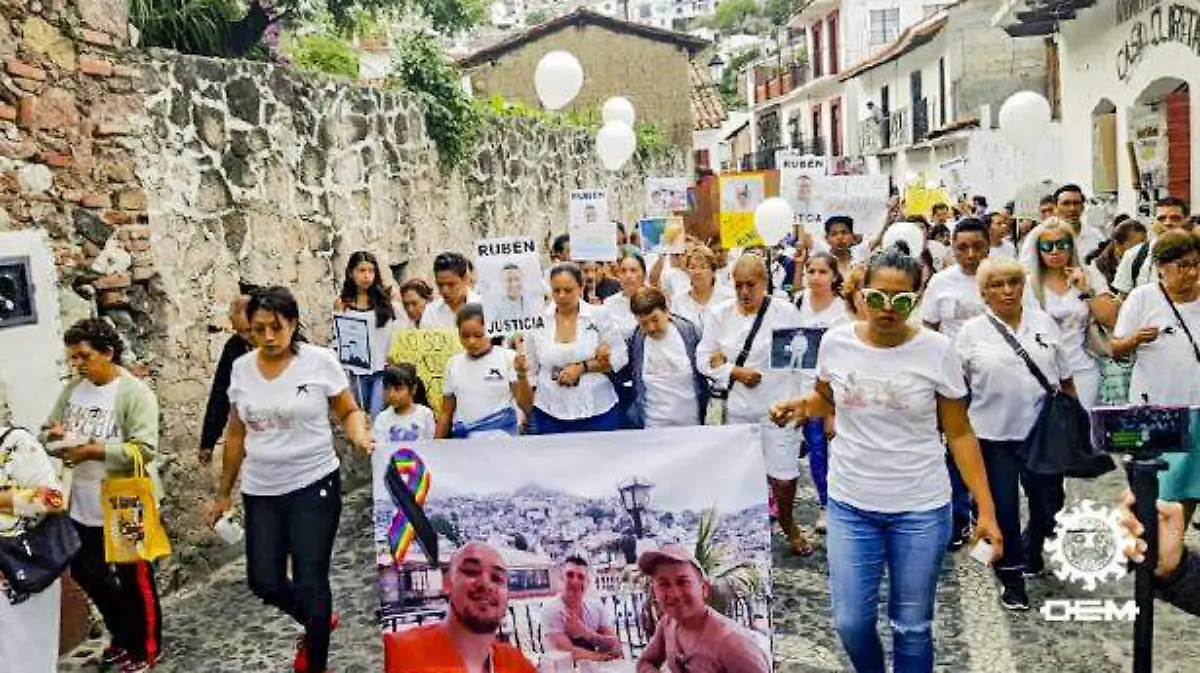 Iguala - marchan para pedir alto a la  inseguridad
