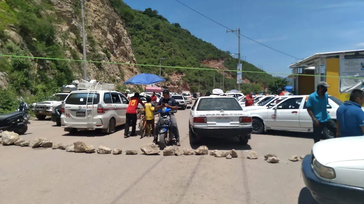protesta tlapa chilpancingo