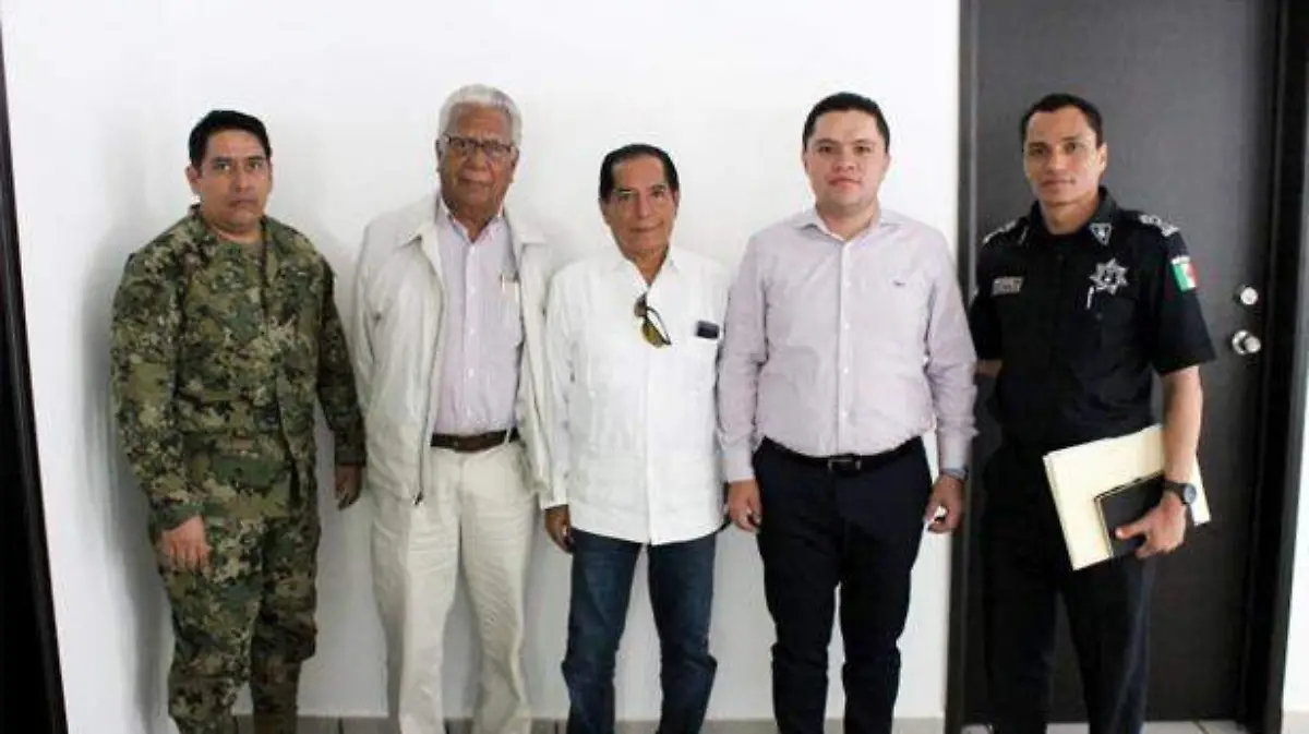 Acapulco - Reforzarán seguridad en planteles de bachilleres