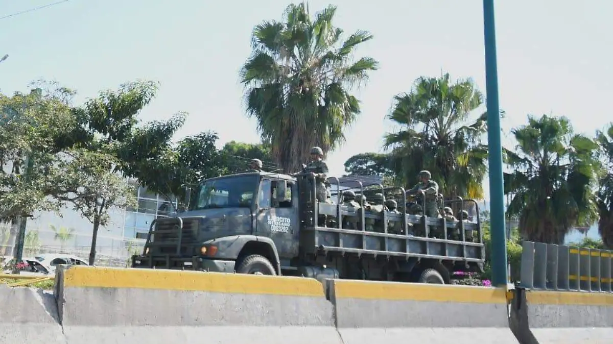 MILITAR