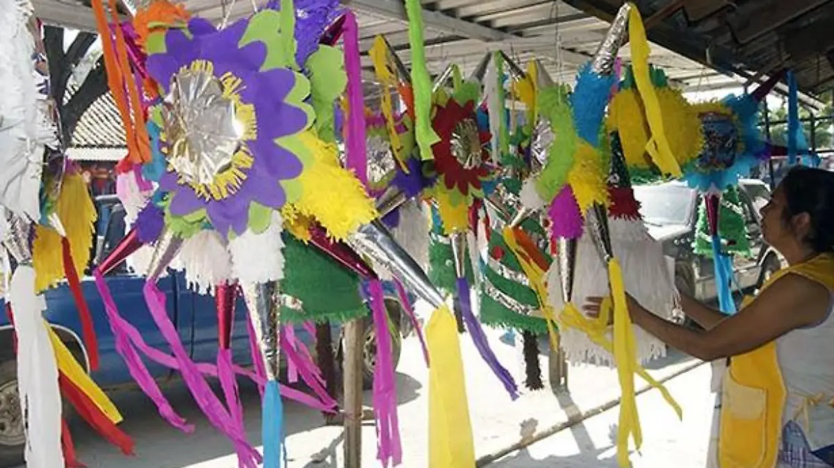 Acapulco-piñatas-costa-grande-nacional-tradición-estados-acapulco-guerrero-méxico-iguala-estados-nacional-local-estado