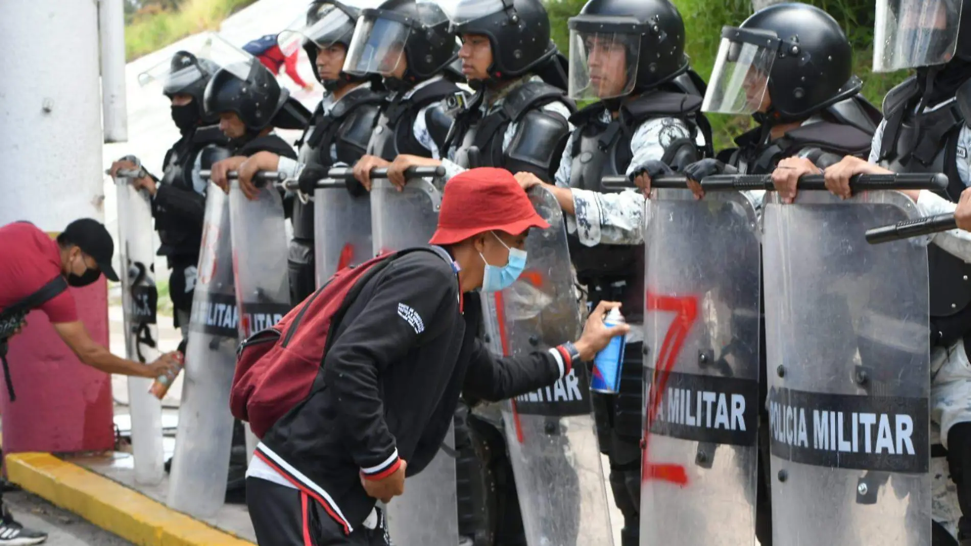 ayotzis1