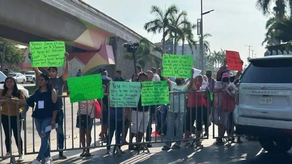 Ciudadanos protestan