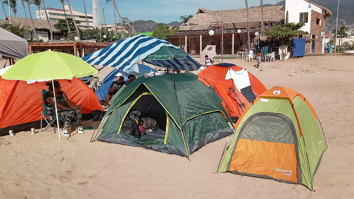 "Hotel Camarena" en las Playas de Acapulco