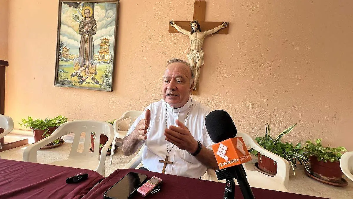 Monseñor Leopoldo González, arzobispo de Acapulco