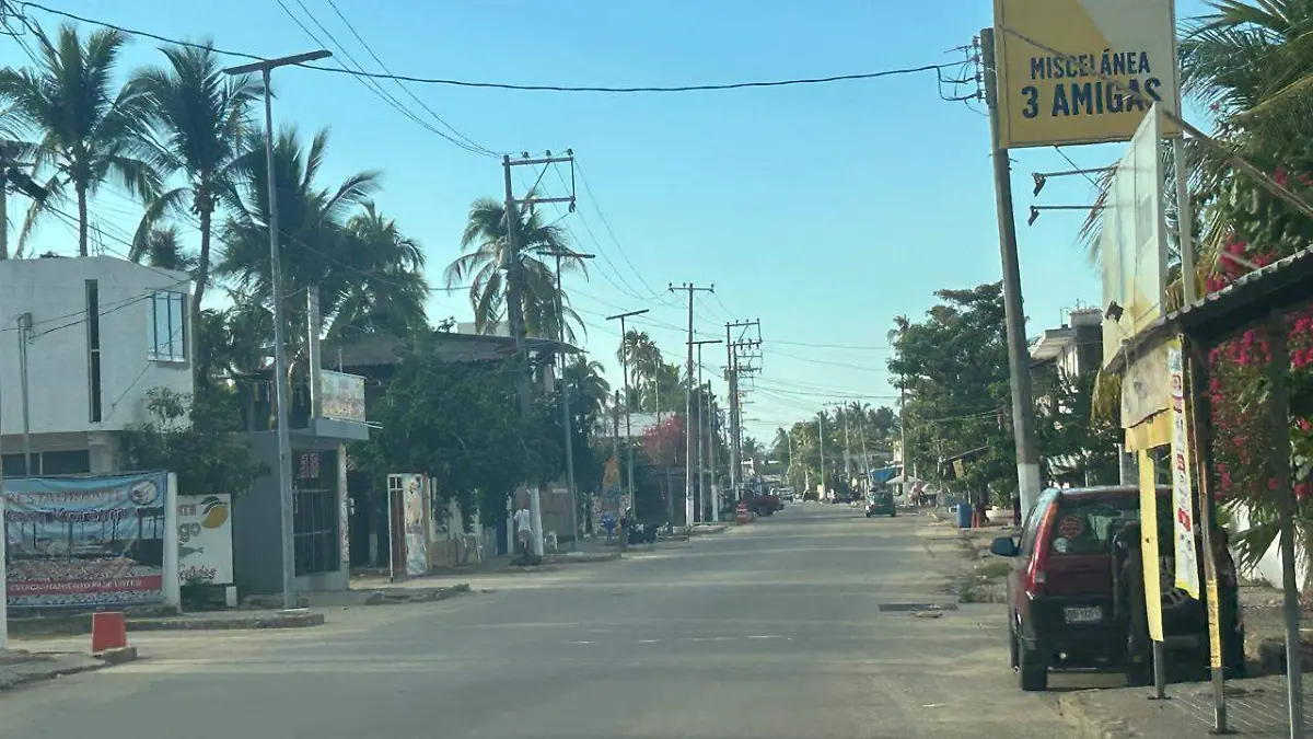 Esperan en Pie de la Cuesta, respuesta de autoridades para resolver problema de servicios públicos