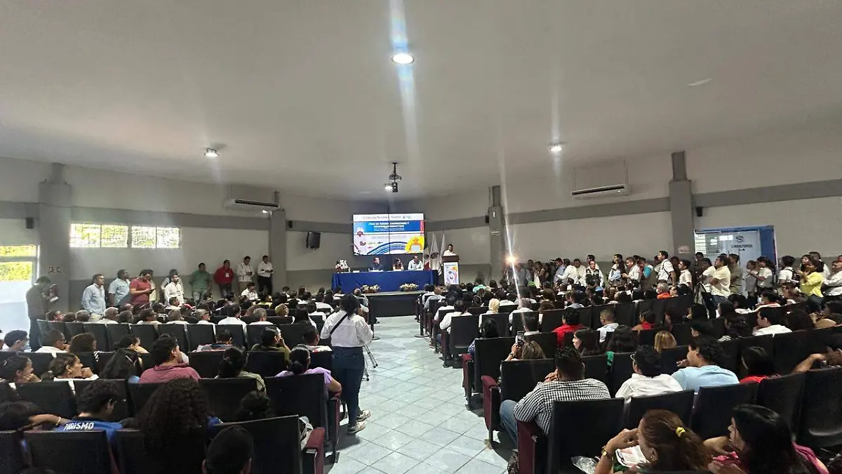 La UAGro participa en el desarrollo del foro de turismo 